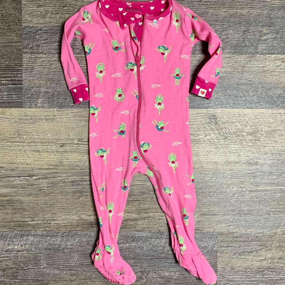 EUC, Hatley ballet frog Sleeper, Sz 3-6 Mos